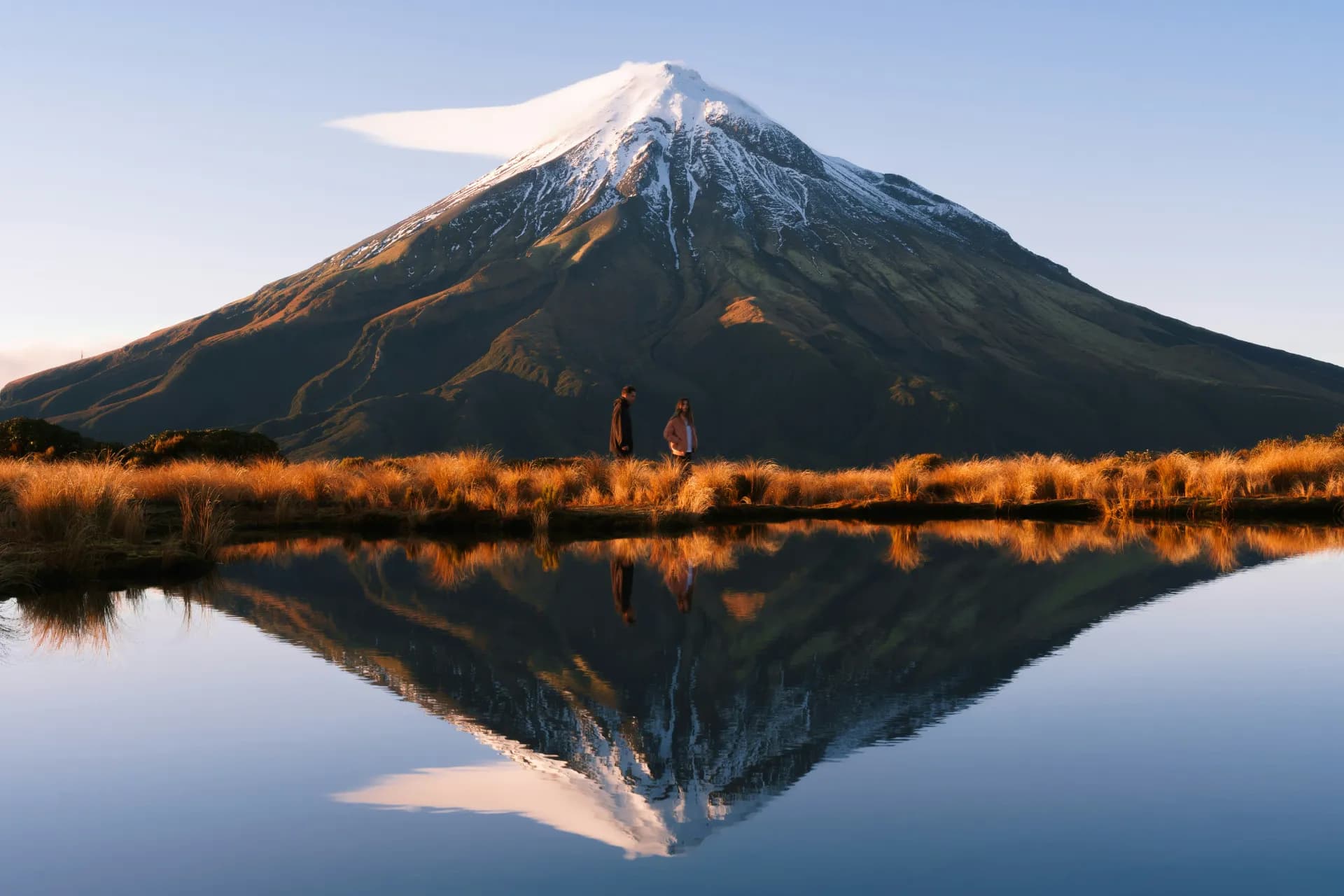 New Zealand scenic lake