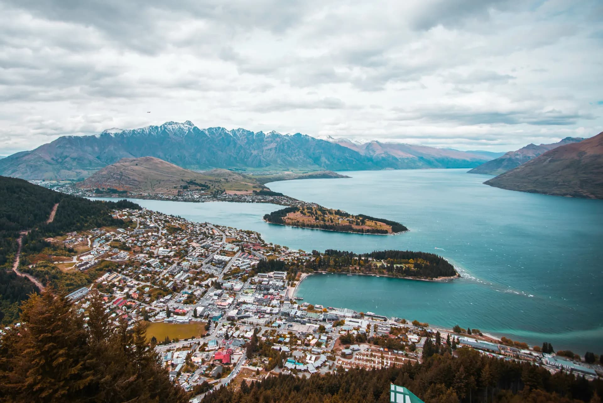 Queenstown & Milford Sound