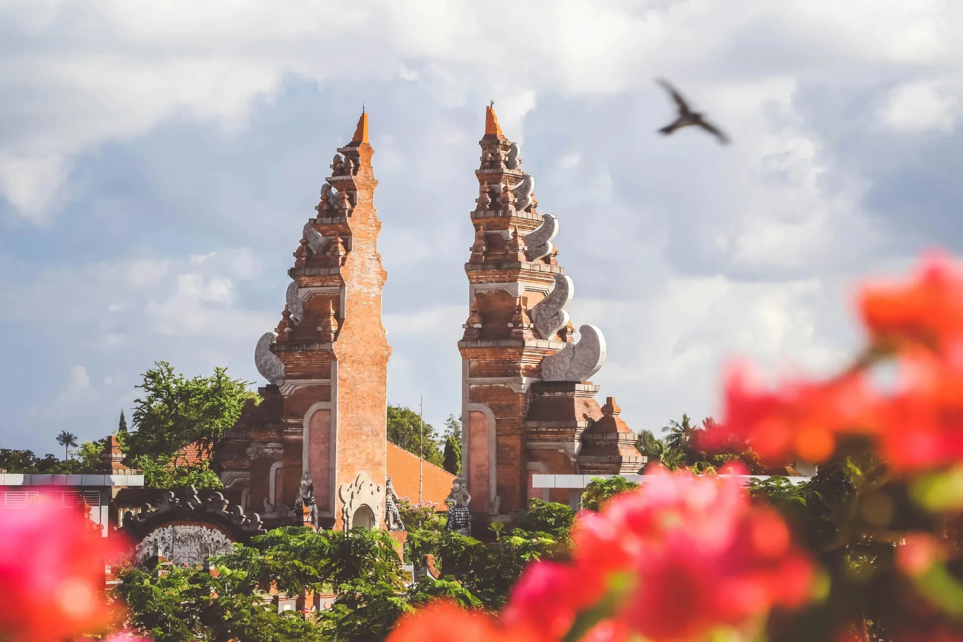 Bali Romantic Discovery Package