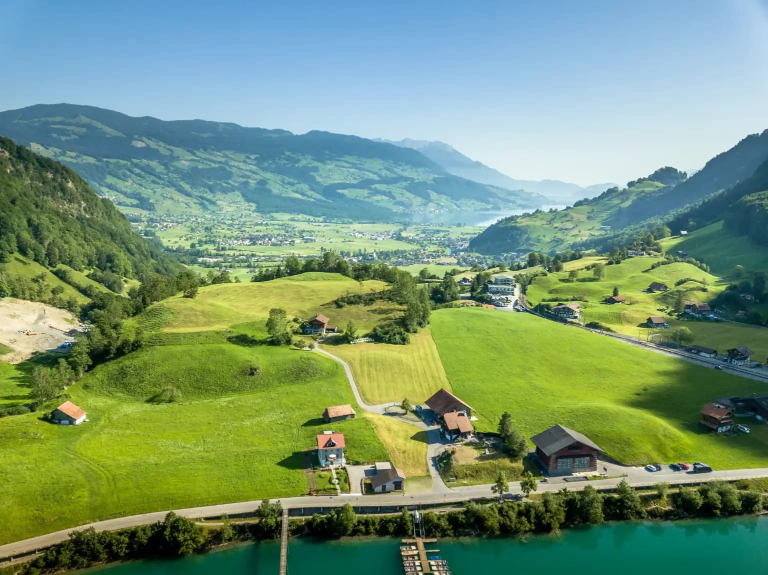 Kashmir vs' Switzerland: Which 'Paradise on Earth' is it worth it?