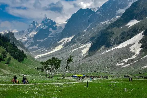 Baisaran Valley (Mini-Switzerland)