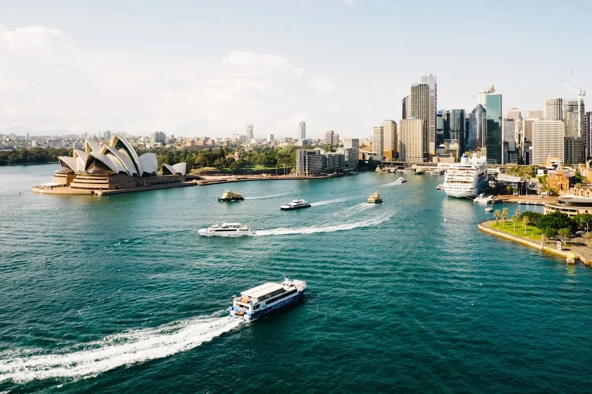 Experience Vibrant Australia
