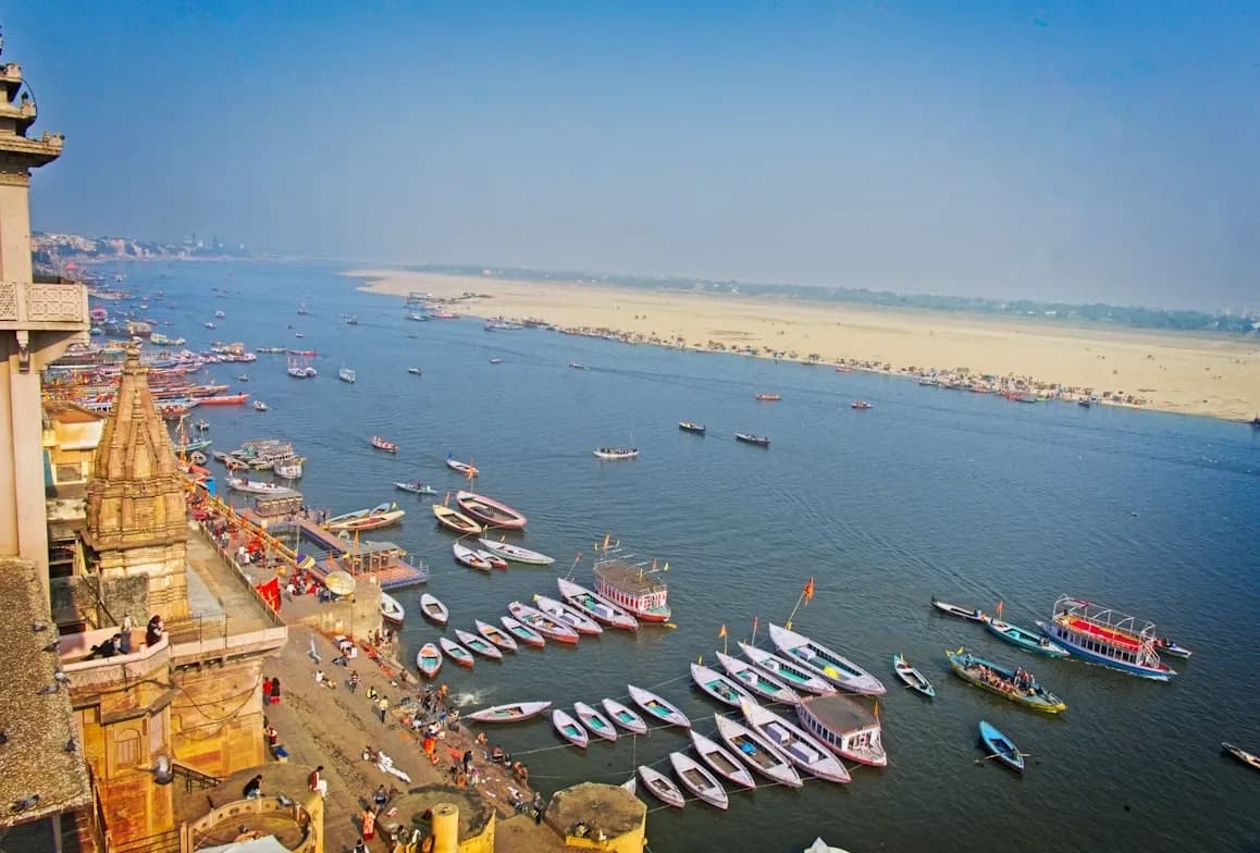 Immerse in Sacred Varanasi: Ghat Walks, Aarti & Custom Trips