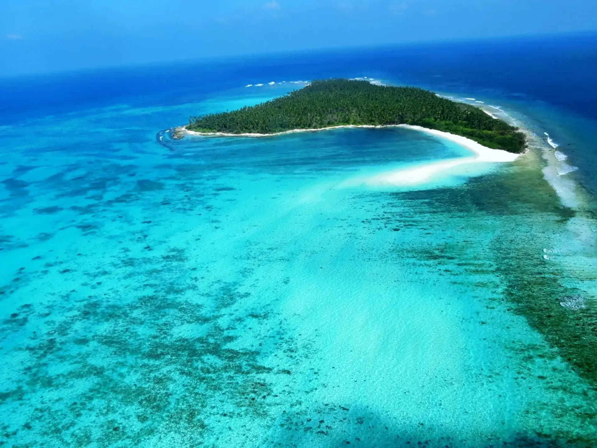 Discover Pristine Lakshadweep: Coral Lagoons, Reefs & Tailored Trips