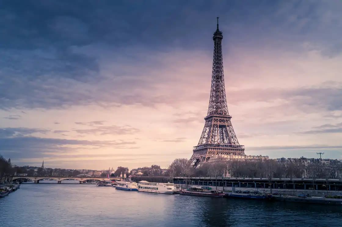 Luxury Paris Signature Holiday Tour Package