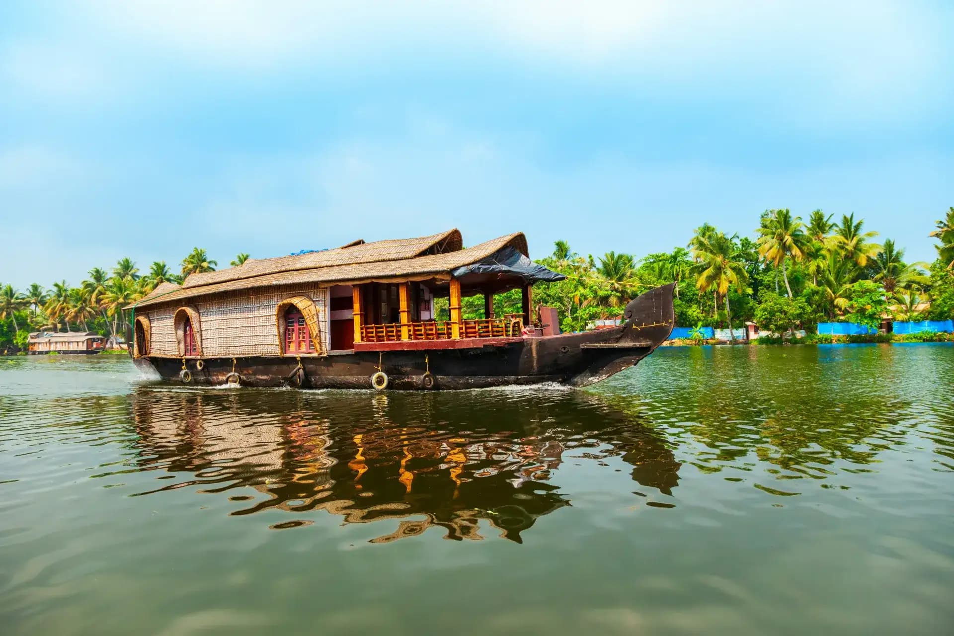 Sri Lanka Culture & Coast Tour : Sigiriya, Kandy & Bentota