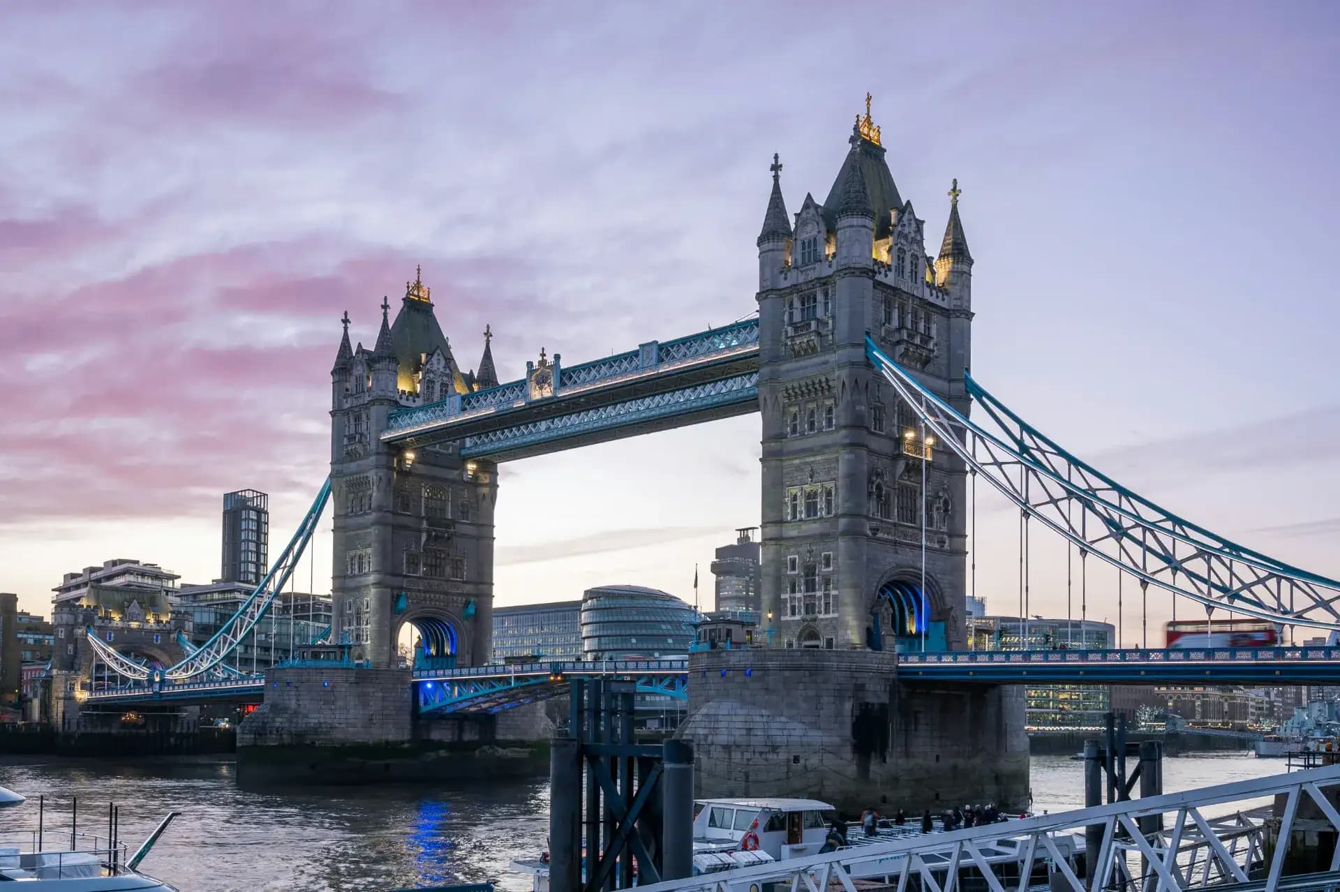 London & Scotland Scenic Highlands Tour Package