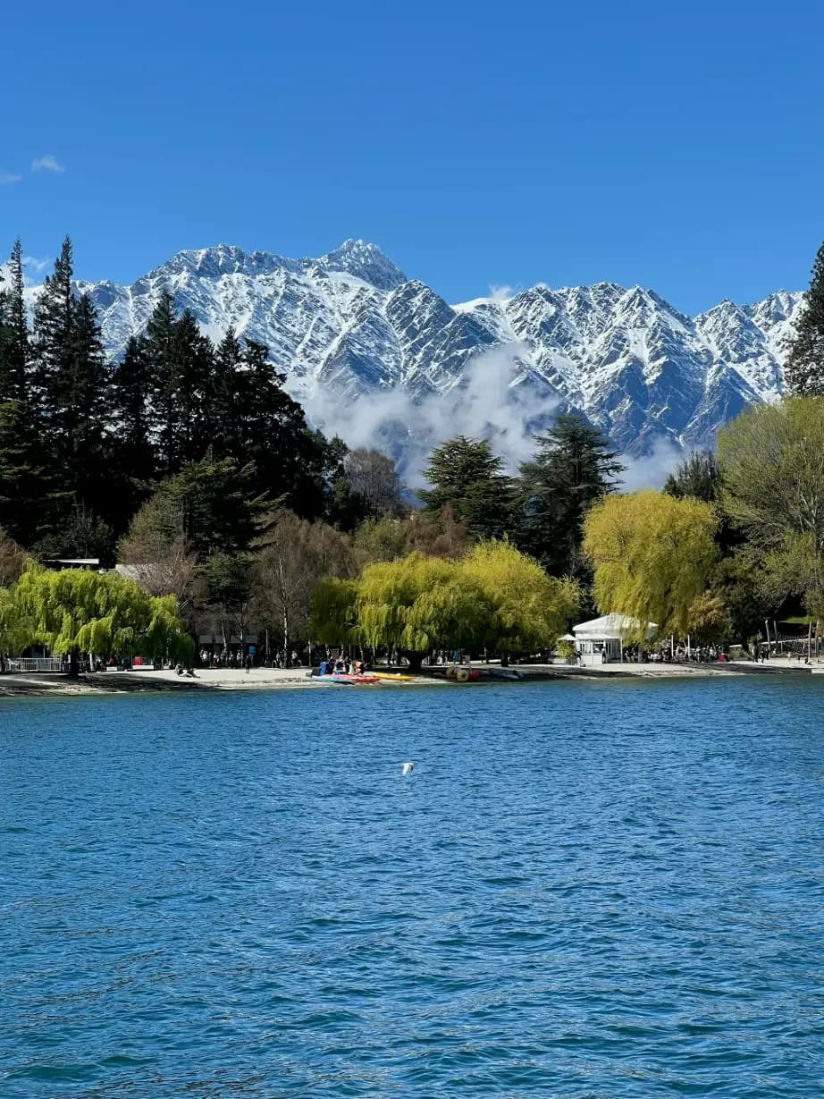 Lake Wakatipu queenstown