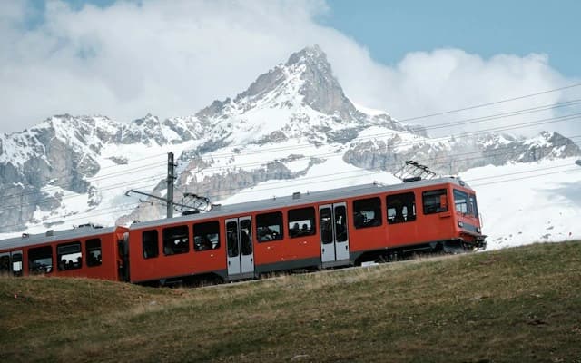 red train of Switzerland
