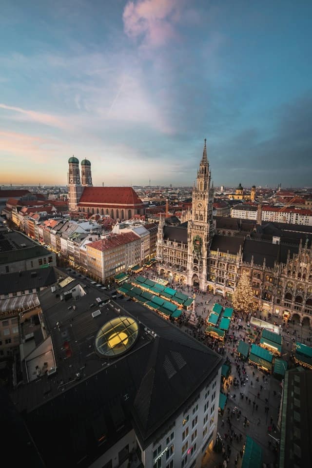 Marienplatz at dusk